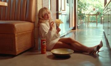 Sabrina Carpenter is making her Super Bowl ad debut for Pringles